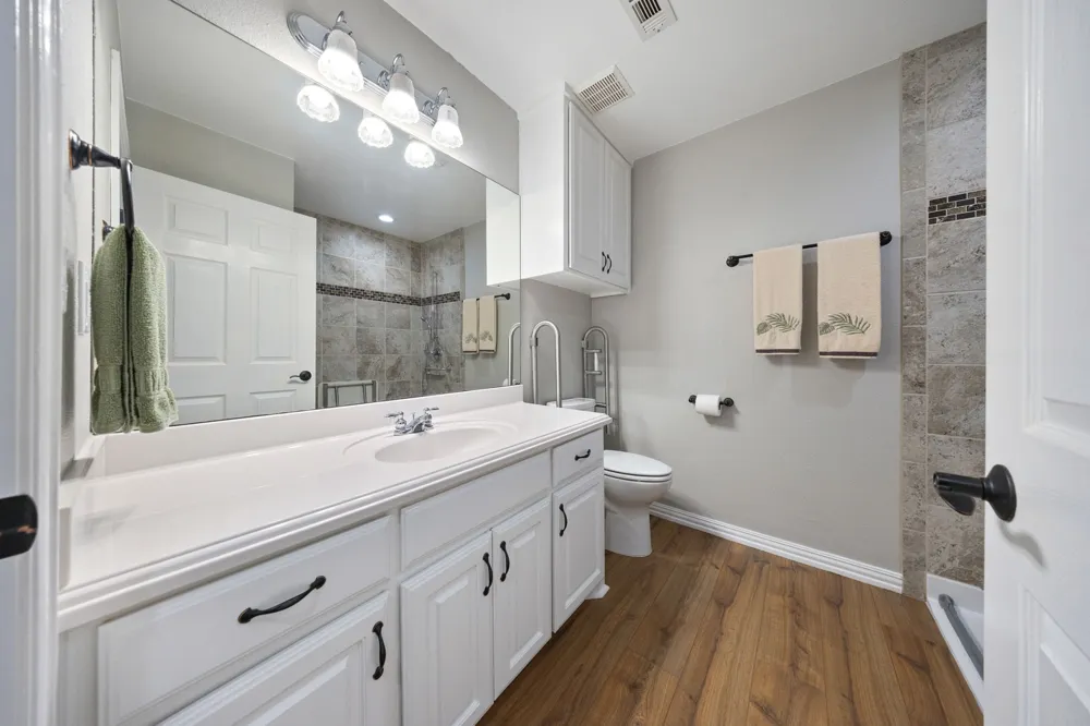 2100 Meadow Springs Drive Haslet, TX 76052