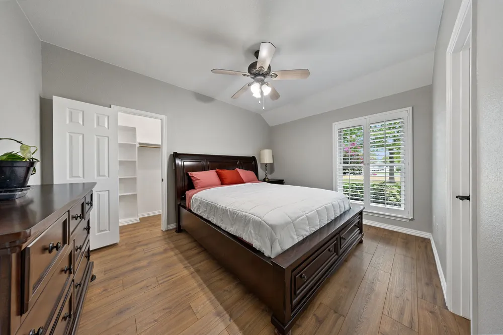2100 Meadow Springs Drive Haslet, TX 76052