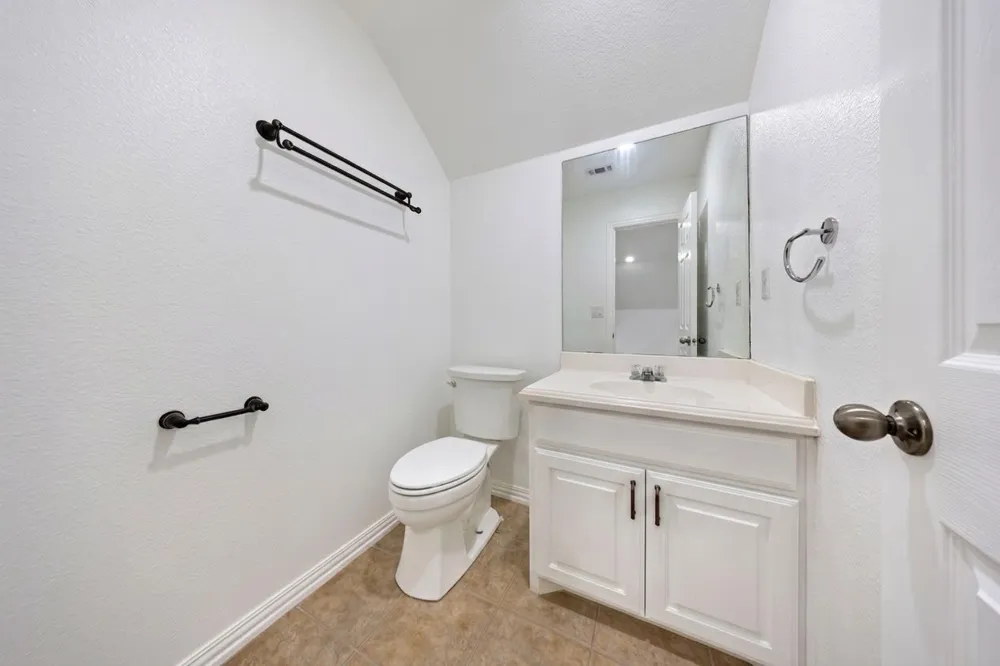 2100 Meadow Springs Drive Haslet, TX 76052
