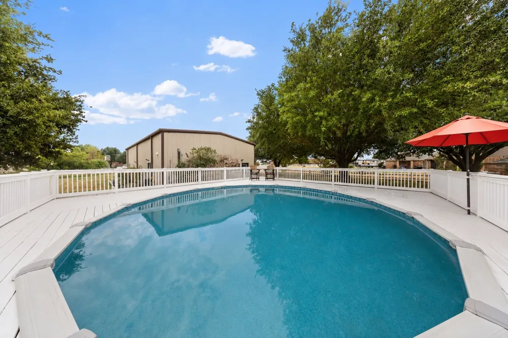 2100 Meadow Springs Drive Haslet, TX 76052