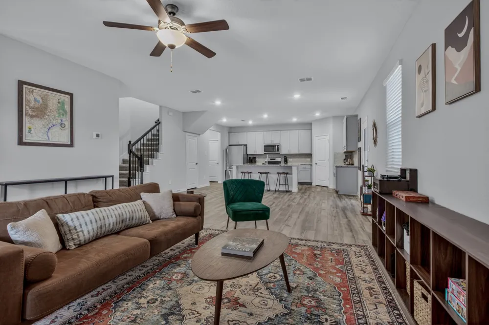 2617 Kings Canyon Mews Corinth, TX 76210