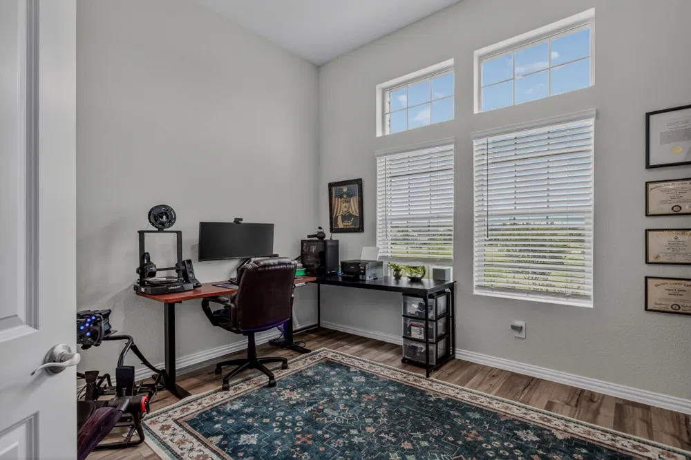 2617 Kings Canyon Mews Corinth, TX 76210