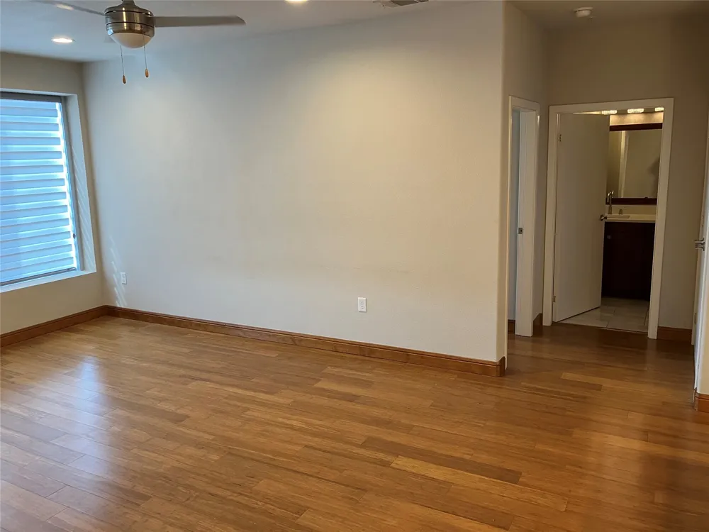 1220 W Trinity Mills Road #5009 Carrollton, TX 75006