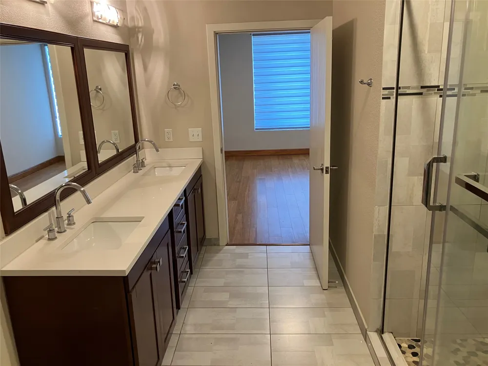 1220 W Trinity Mills Road #5009 Carrollton, TX 75006