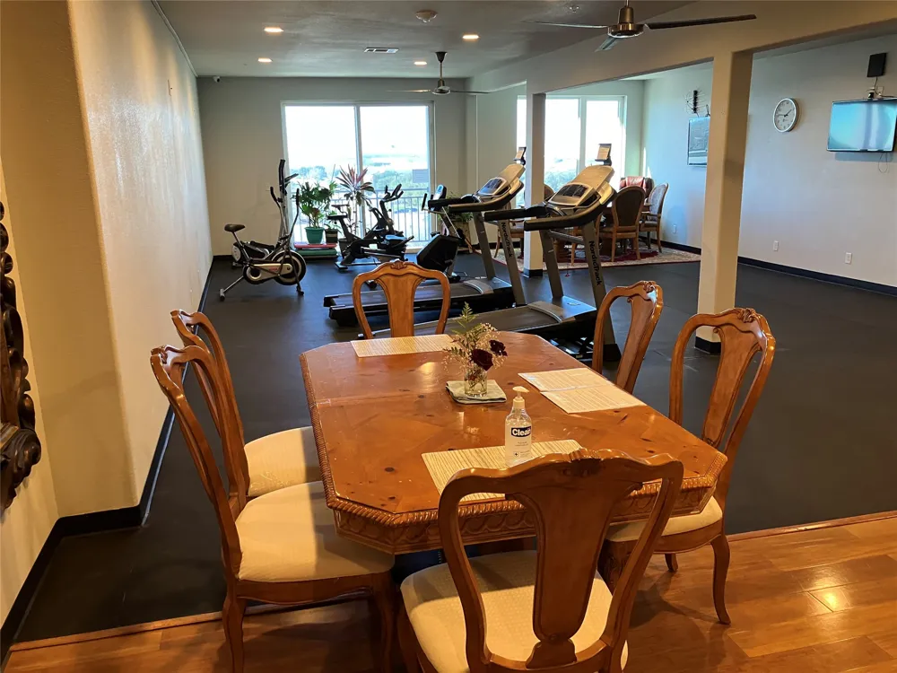 1220 W Trinity Mills Road #5009 Carrollton, TX 75006
