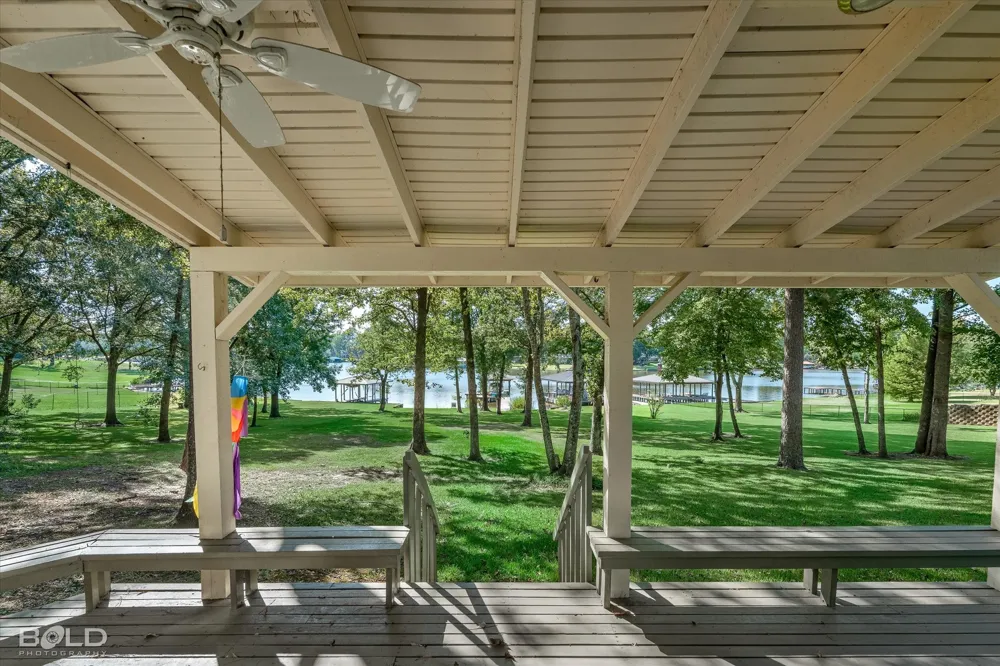 1719 Lakecrest Drive Benton, LA 71006