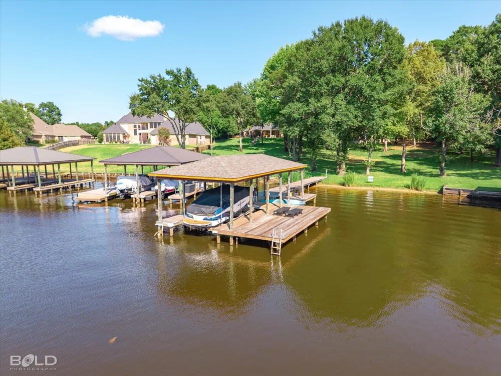 1719 Lakecrest Drive Benton, LA 71006