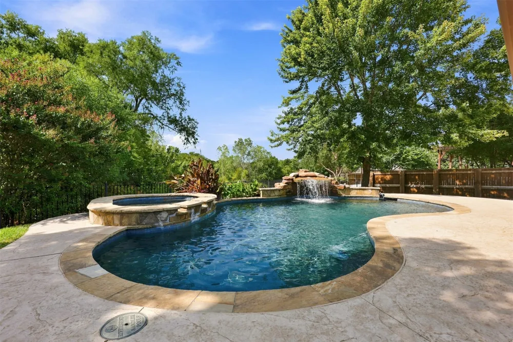 708 Bluffwood Avenue McKinney, TX 75072