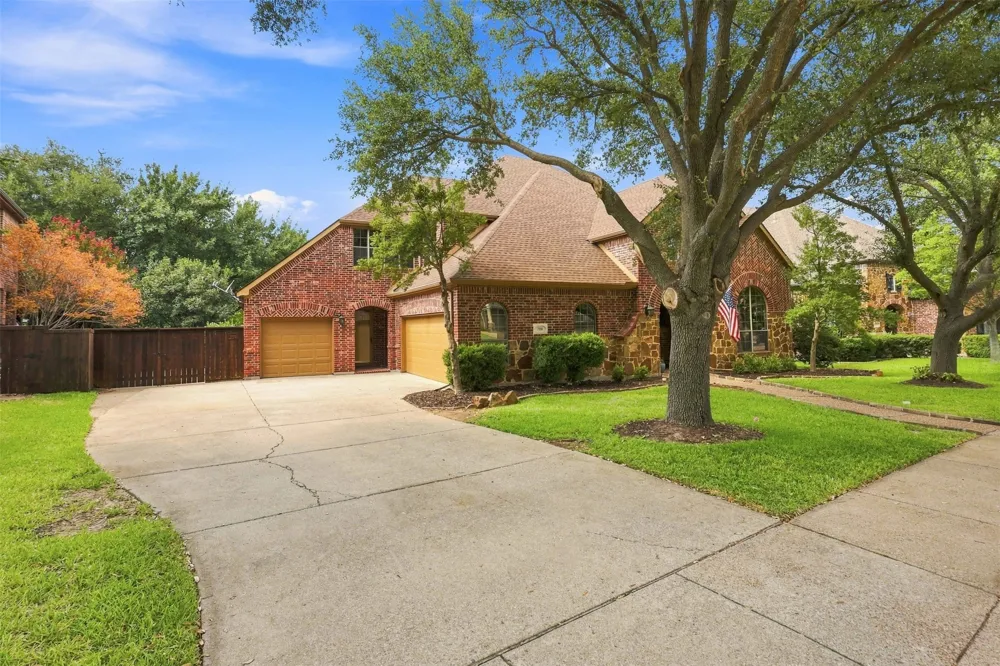 708 Bluffwood Avenue McKinney, TX 75072