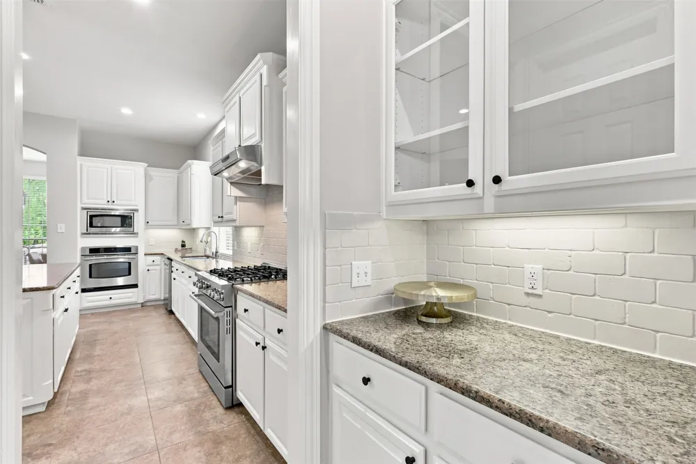 708 Bluffwood Avenue McKinney, TX 75072