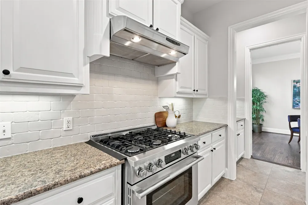 708 Bluffwood Avenue McKinney, TX 75072