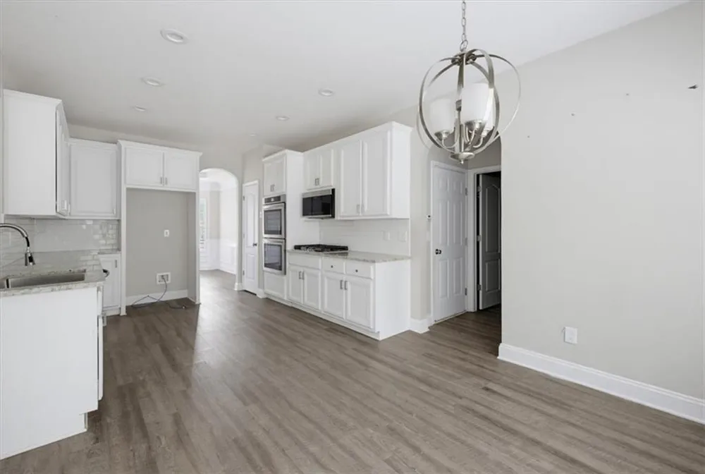 4071 Lucas Lane Ellenwood, GA 30294