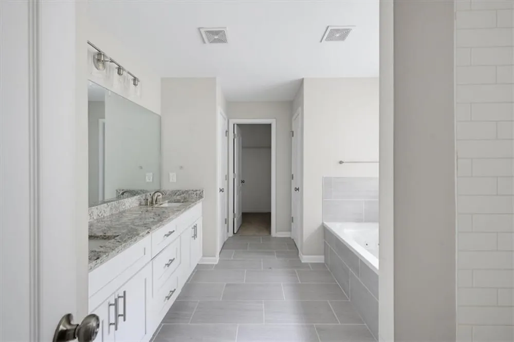 4071 Lucas Lane Ellenwood, GA 30294
