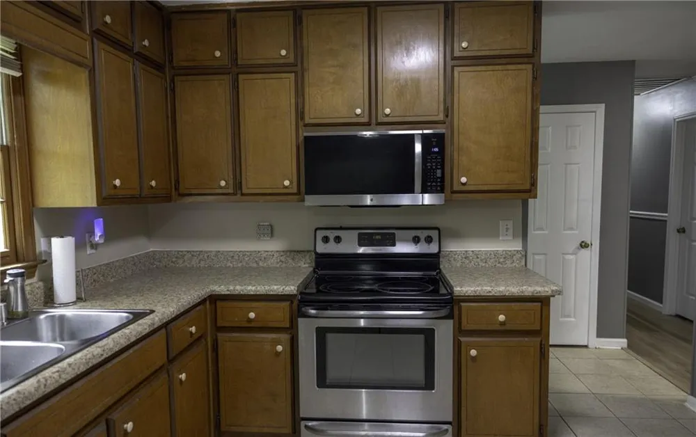4311 SE Derbyshire Trace SE Conyers, GA 30094