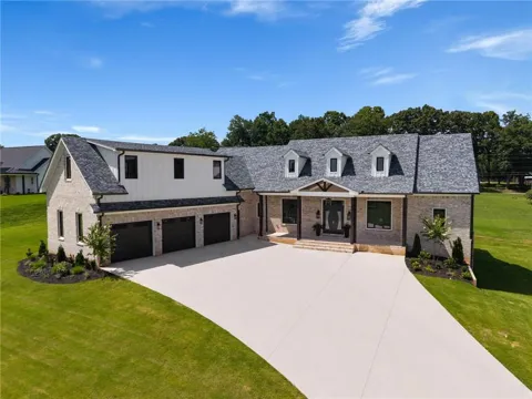 1020 West Court