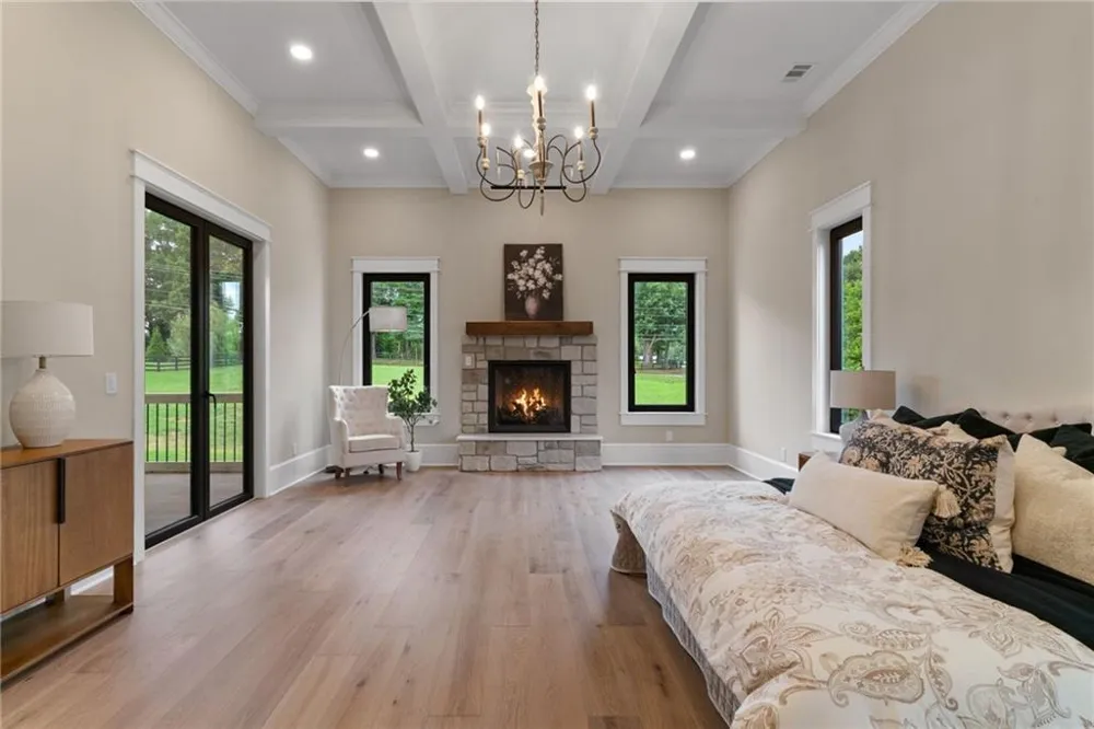 1020 West Court Canton, GA 30115