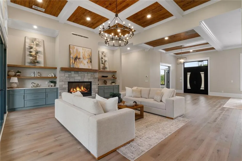 1020 West Court Canton, GA 30115
