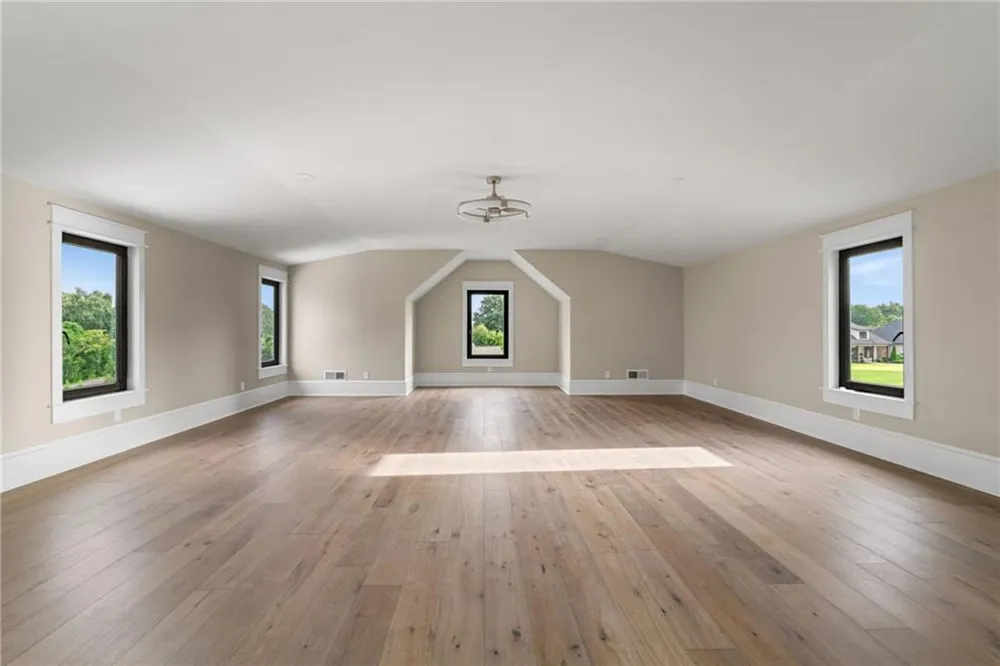 1020 West Court Canton, GA 30115