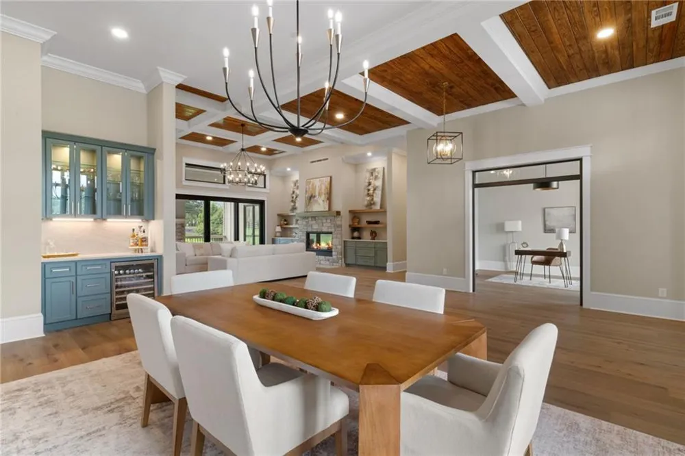 1020 West Court Canton, GA 30115