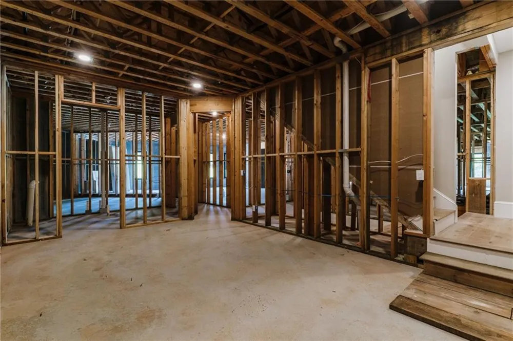 1020 West Court Canton, GA 30115