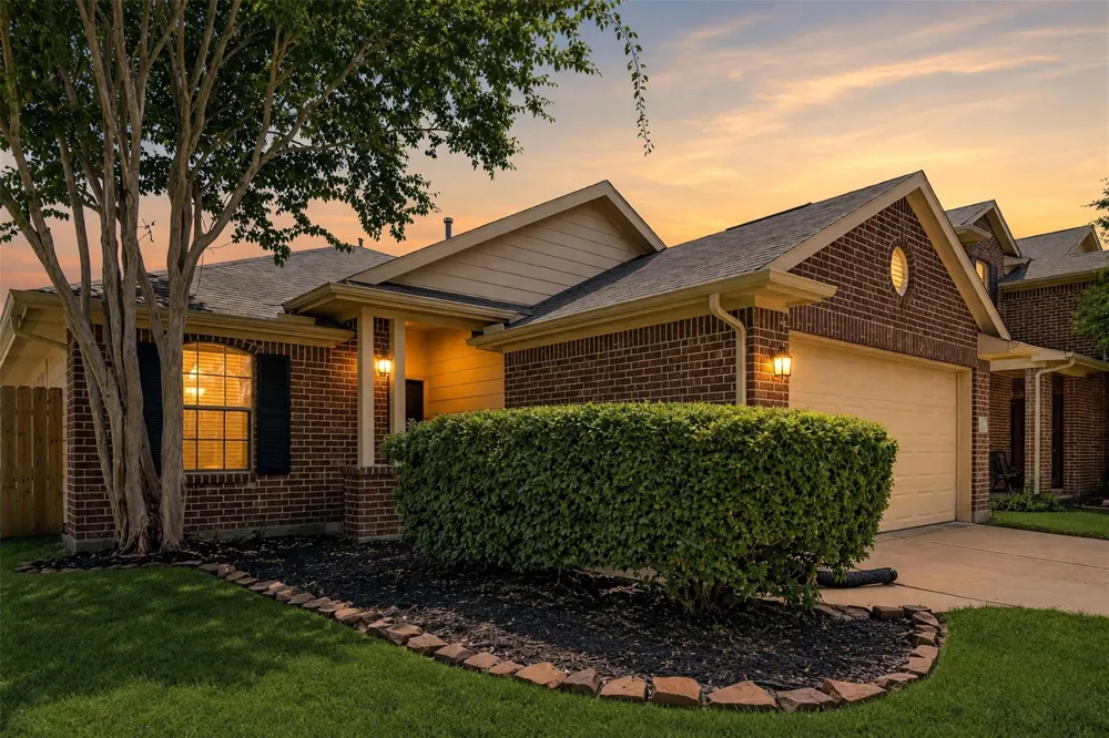 7918 Cardinal Landing Lane Cypress, TX 77433
