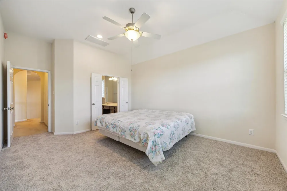 6015 Turner Shadow Lane Sugar Land, TX 77479