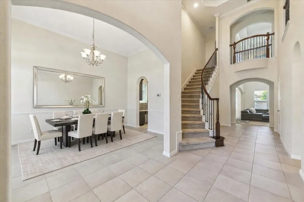 6015 Turner Shadow Lane Sugar Land, TX 77479