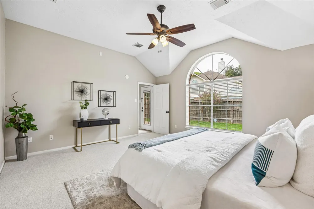4135 Nolan Place Pearland, TX 77584