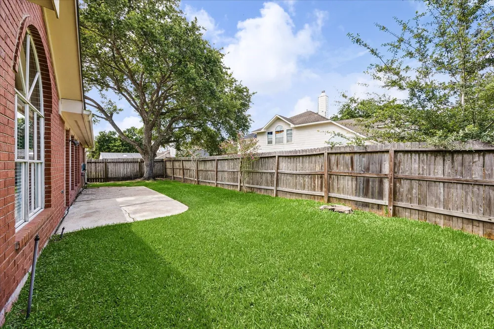 4135 Nolan Place Pearland, TX 77584