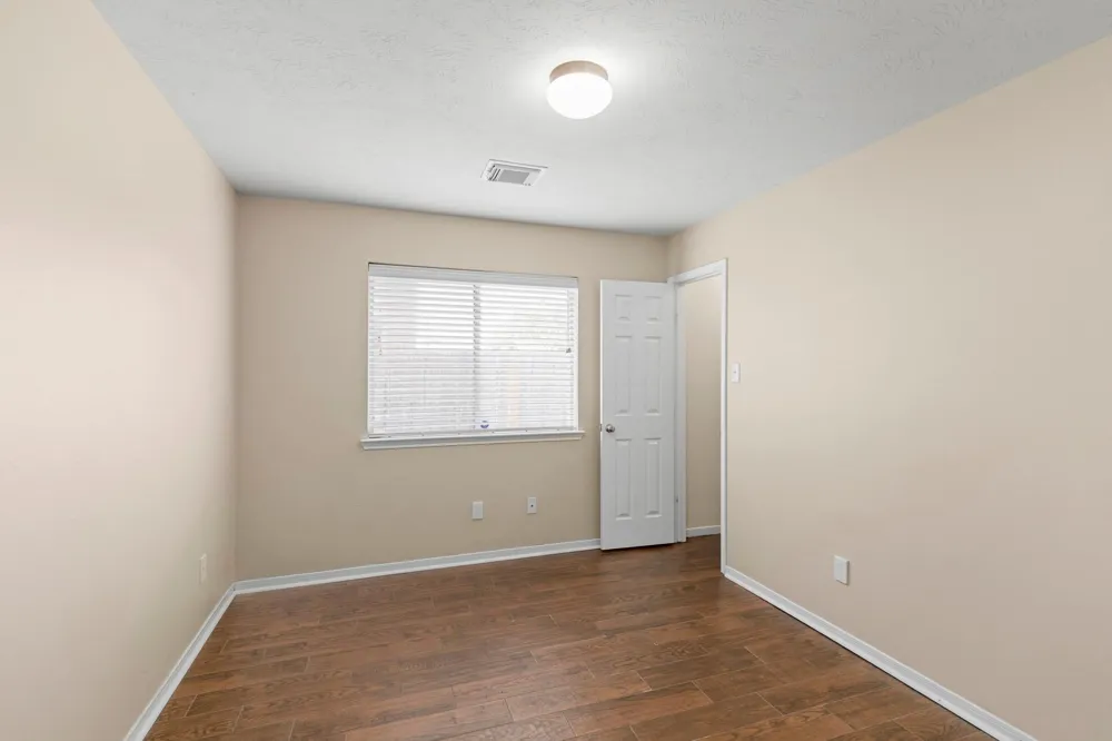 3403 Cypress Village Drive Pearland, TX 77584