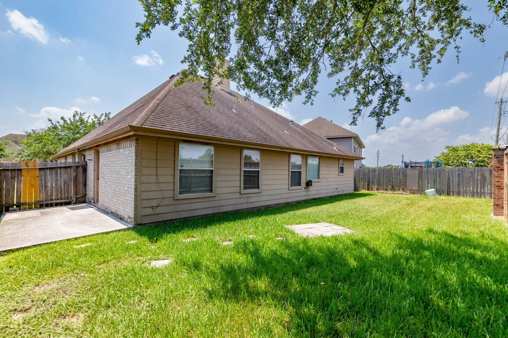 3403 Cypress Village Drive Pearland, TX 77584