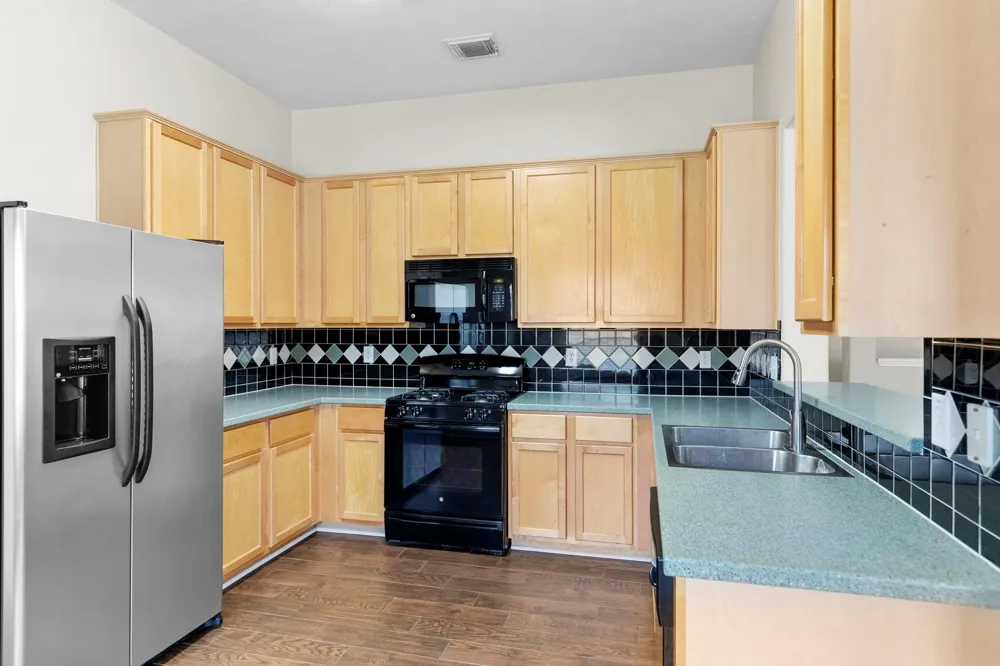 3403 Cypress Village Drive Pearland, TX 77584