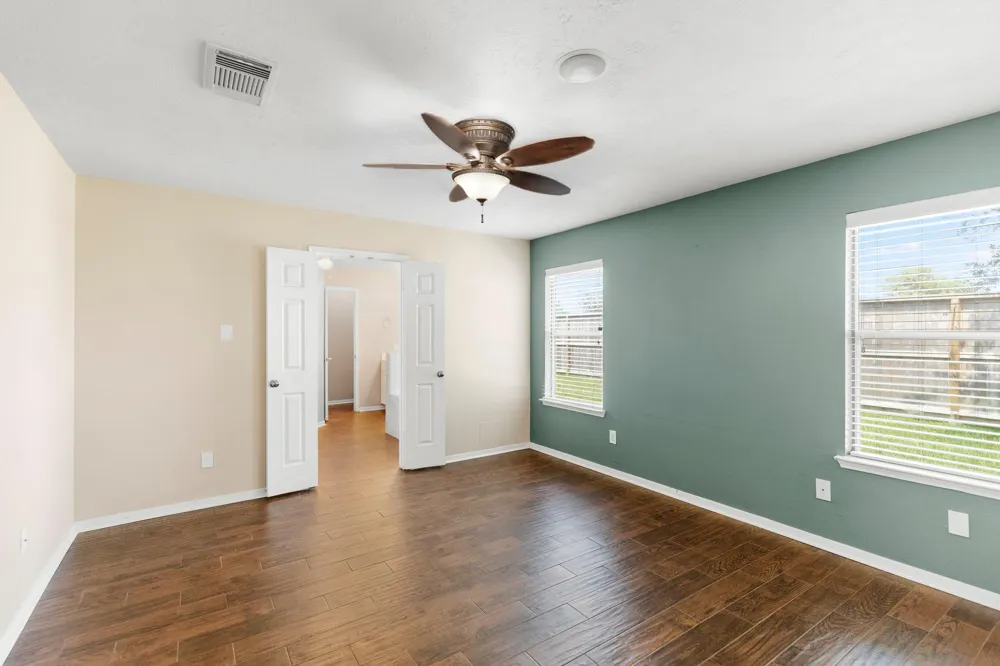 3403 Cypress Village Drive Pearland, TX 77584