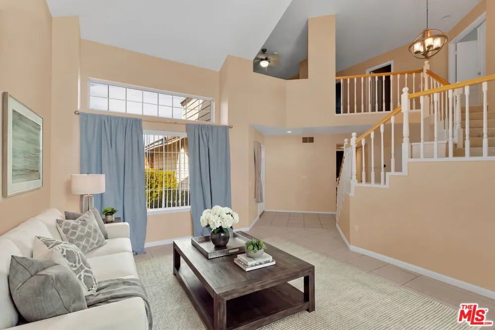 36442 Peridot Lane Palmdale, CA 93550