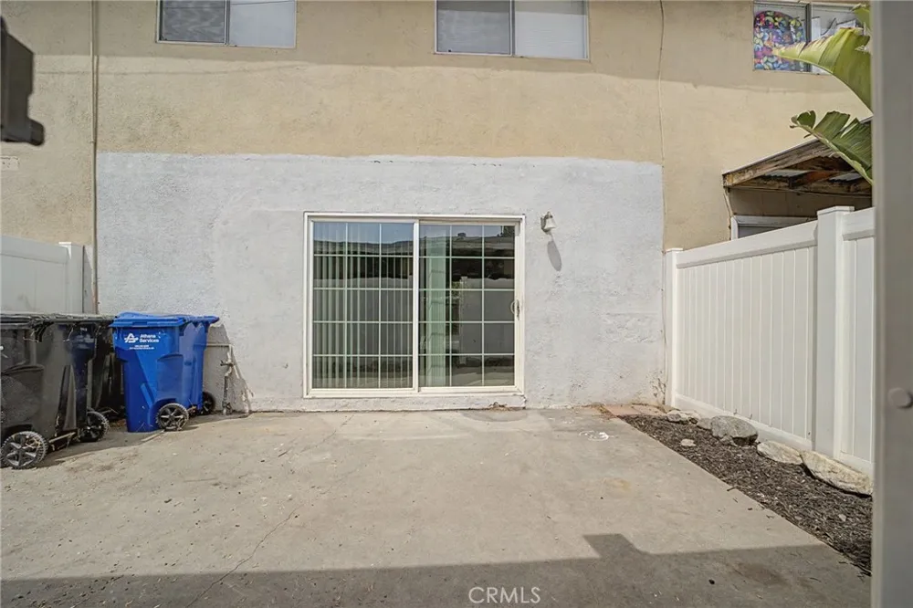 441 Rockvale Azusa, CA 91702