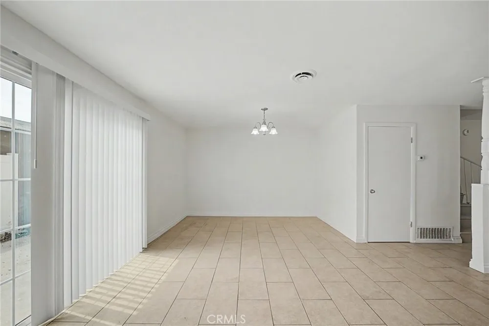 441 Rockvale Azusa, CA 91702