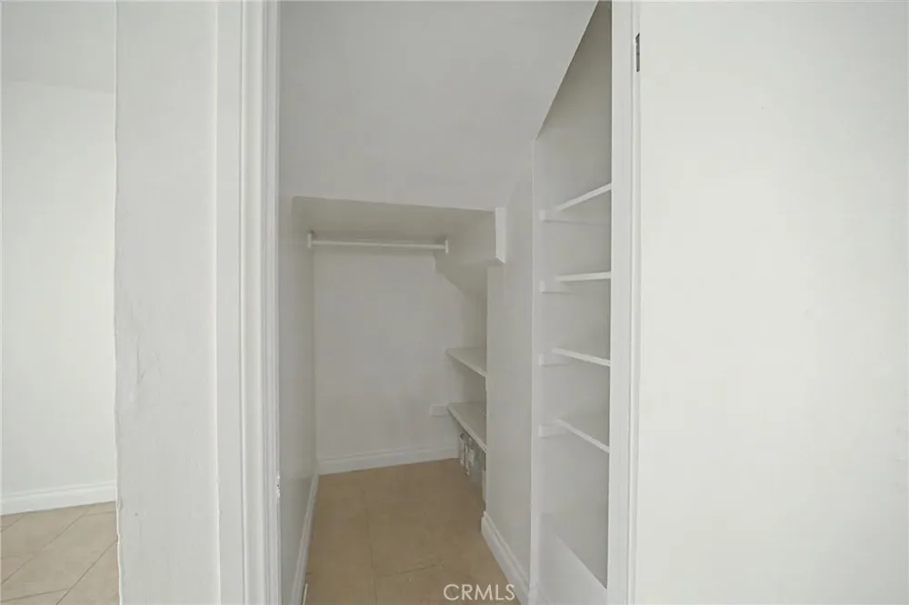 441 Rockvale Azusa, CA 91702