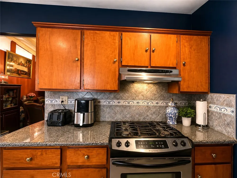 8409 Flallon Whittier, CA 90606