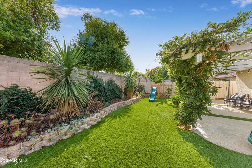 1600 Amador Lane Newbury Park, CA 91320