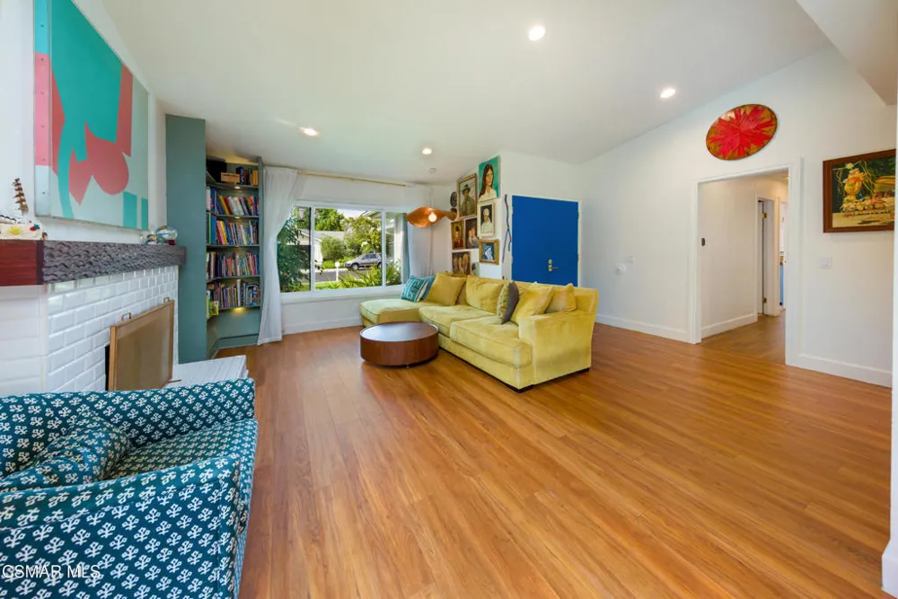1600 Amador Lane Newbury Park, CA 91320