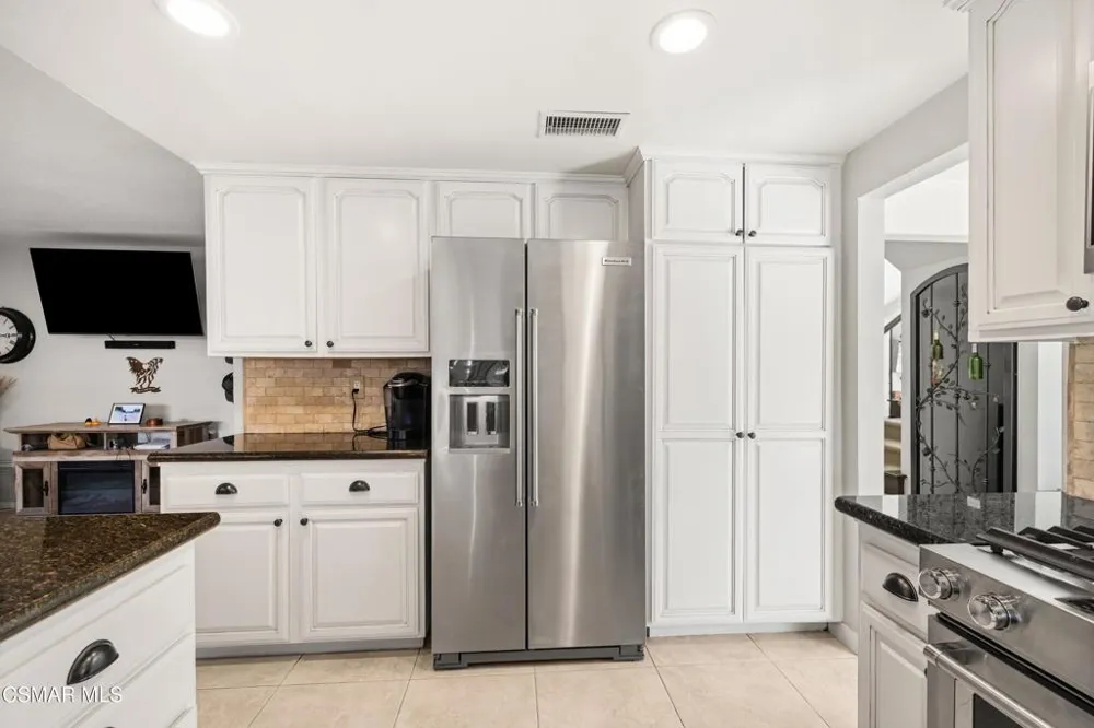 2827 Tiffaney Lane Simi Valley, CA 93063