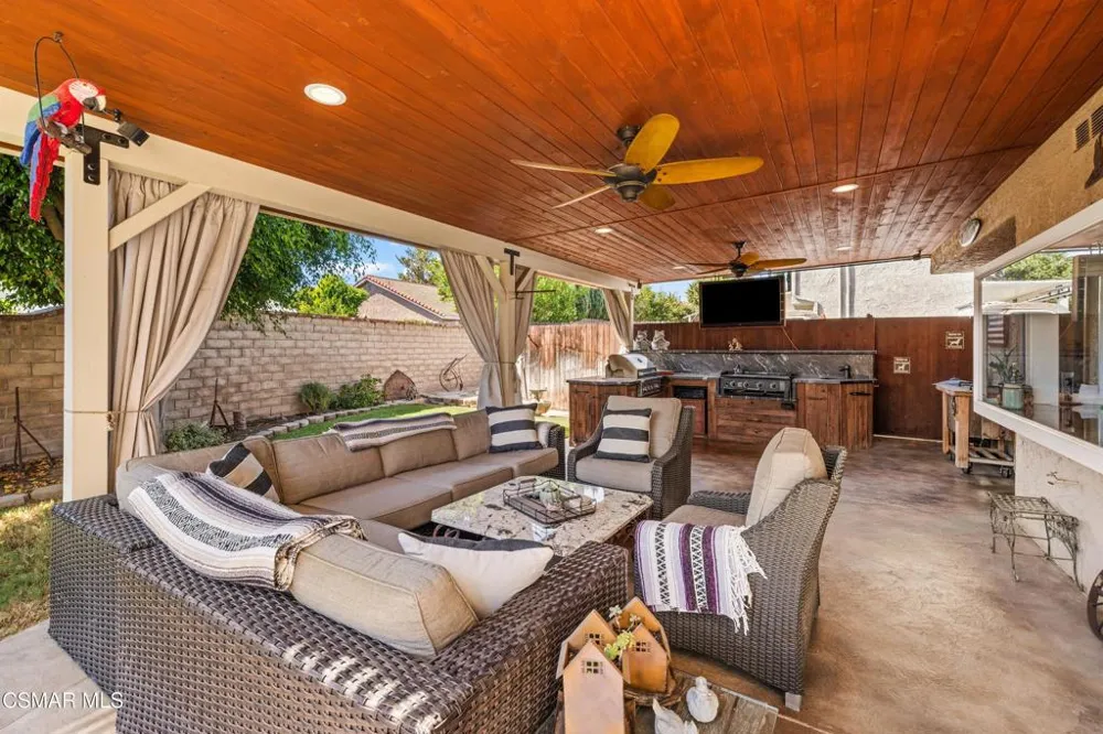 2827 Tiffaney Lane Simi Valley, CA 93063