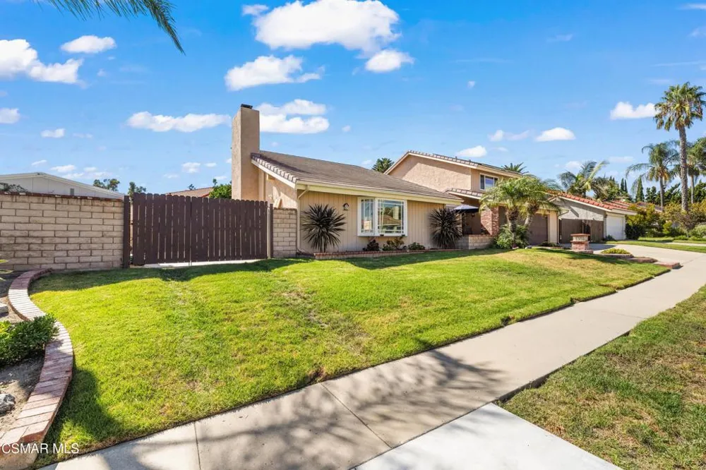 2827 Tiffaney Lane Simi Valley, CA 93063