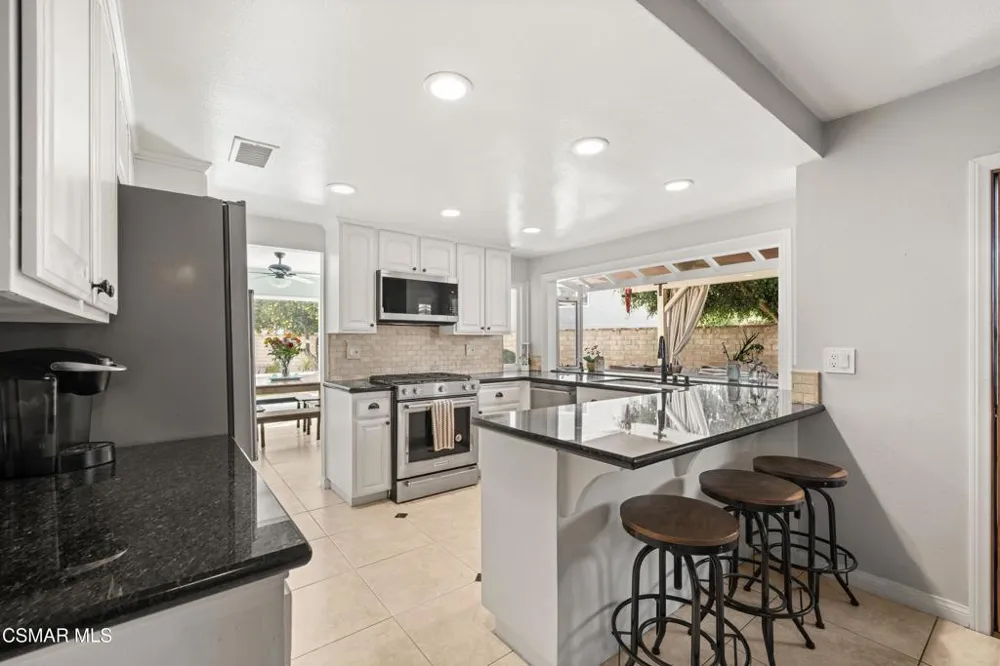 2827 Tiffaney Lane Simi Valley, CA 93063