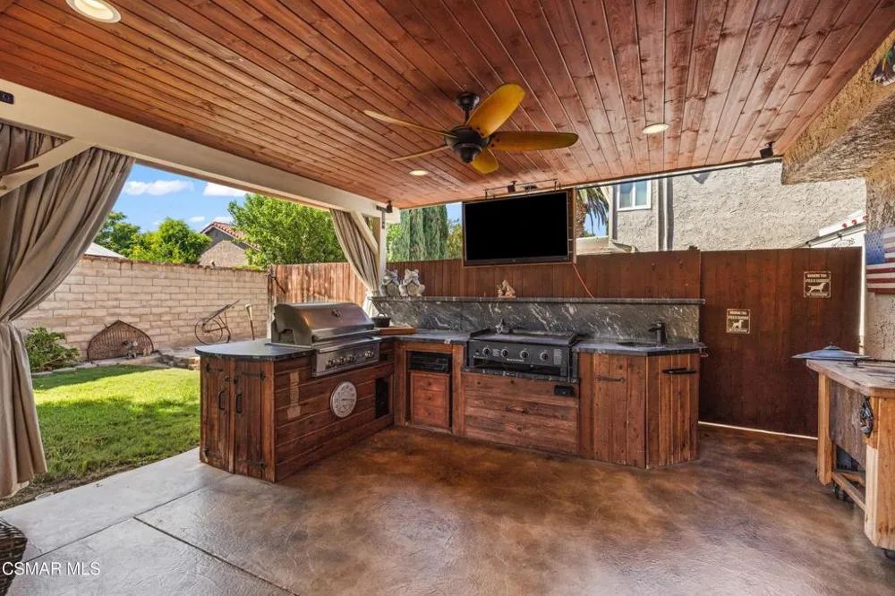 2827 Tiffaney Lane Simi Valley, CA 93063