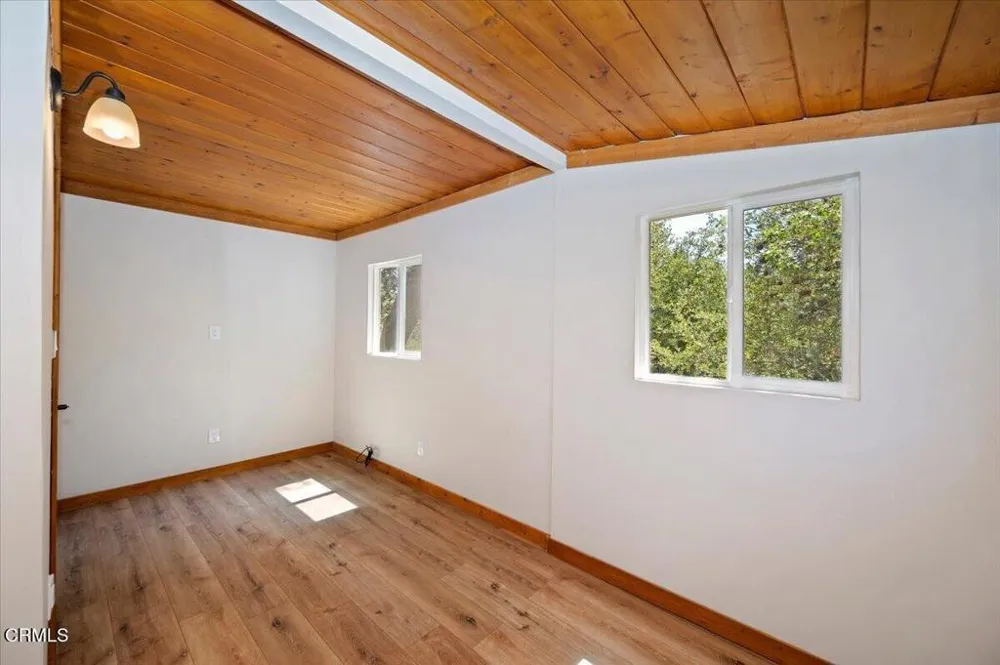 196 Balsam Dr Cedar Glen, CA 92321
