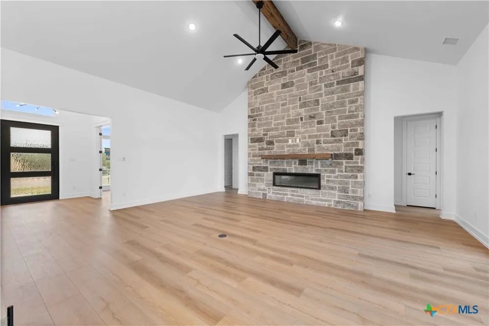 6768 Kings Mill Drive Salado, TX 76571