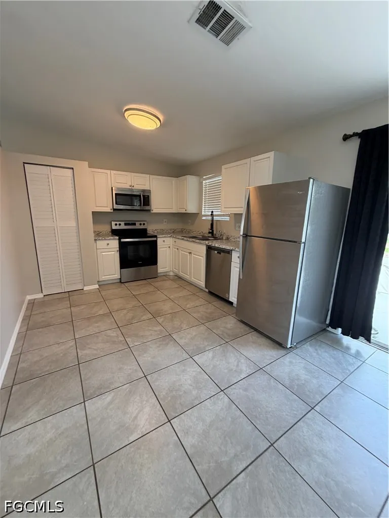 NE 10th Place Cape Coral, FL 33909