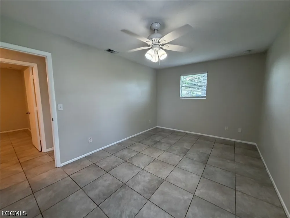 NE 10th Place Cape Coral, FL 33909
