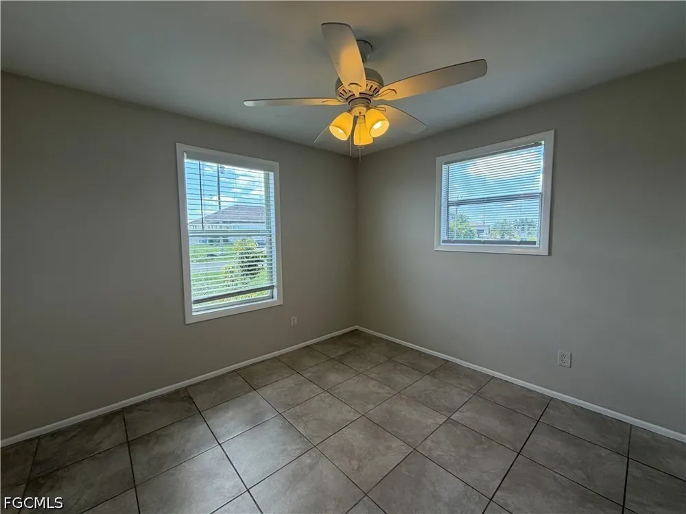 NE 10th Place Cape Coral, FL 33909
